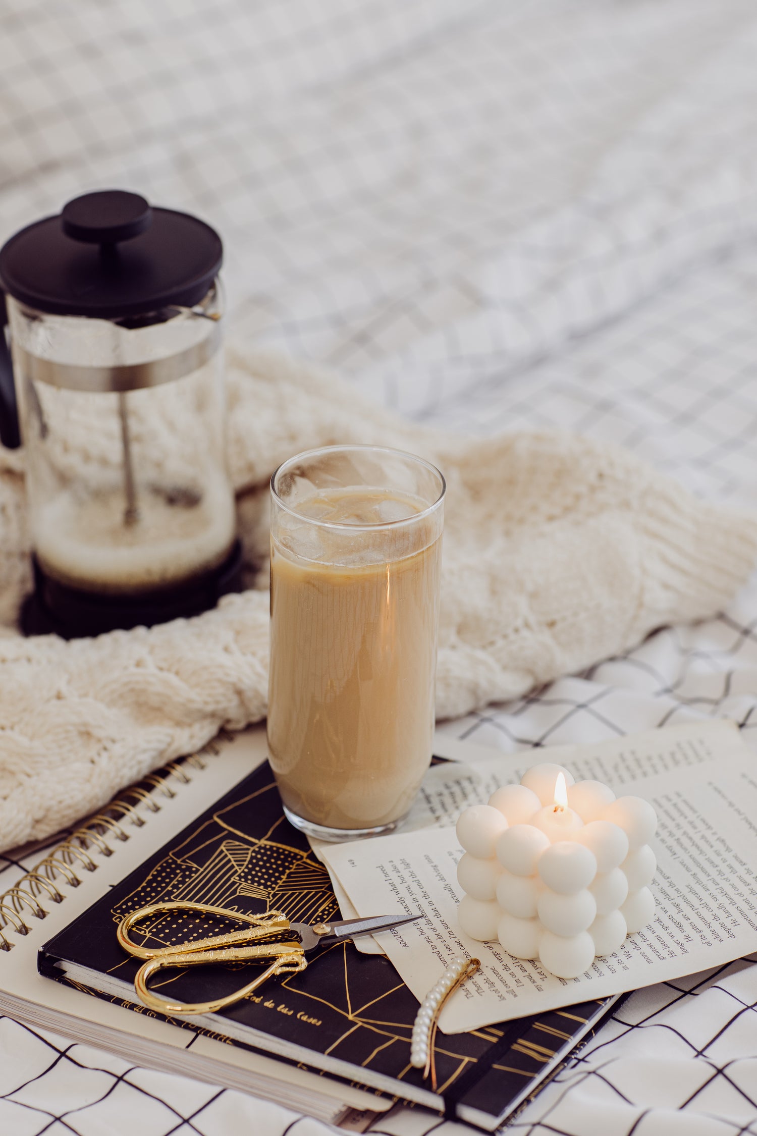 Im Sommer ist Eiskaffee ein gutes Erfrischungsgetränk.